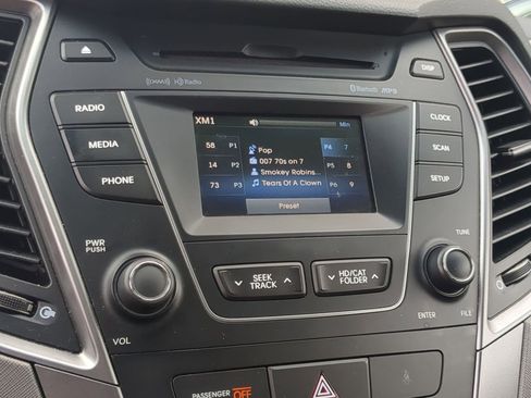 Used 2015 Hyundai Santa Fe Sport w/ Option Group 02 image 15