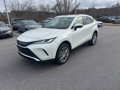 Used 2021 Toyota Venza XLE w/ Softex Package