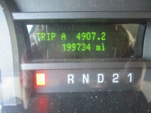 Used 2011 Ford E-250 and Econoline 250 w/ PWR Group image 15