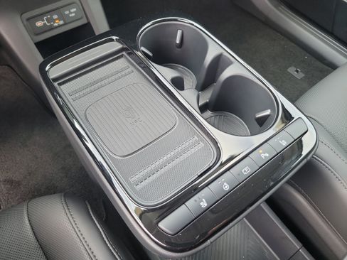 Certified 2025 Hyundai Ioniq 5 SEL image 14