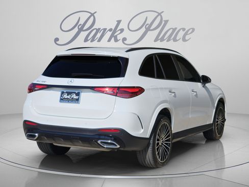 Used 2025 Mercedes-Benz GLC 300 image 6