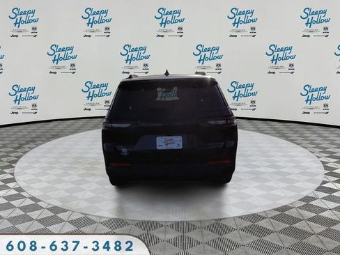 Used 2023 Jeep Grand Cherokee L Limited w/ Black Appearance Package image 6