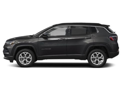 New 2026 Jeep Compass Limited AWD/4WD image 3