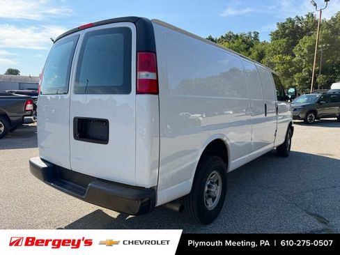 Used 2020 Chevrolet Express 2500 Extended w/ Driver Convenience Package RWD image 8
