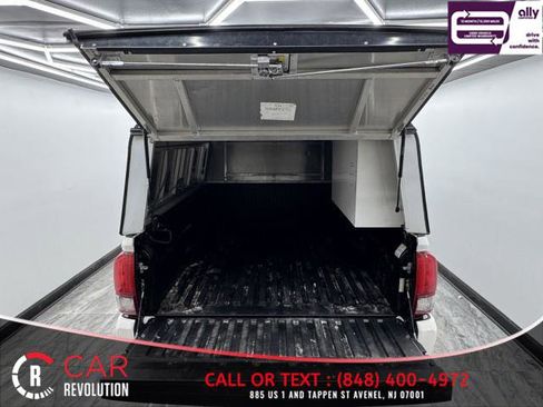 Used 2021 Toyota Tacoma SR5 image 7