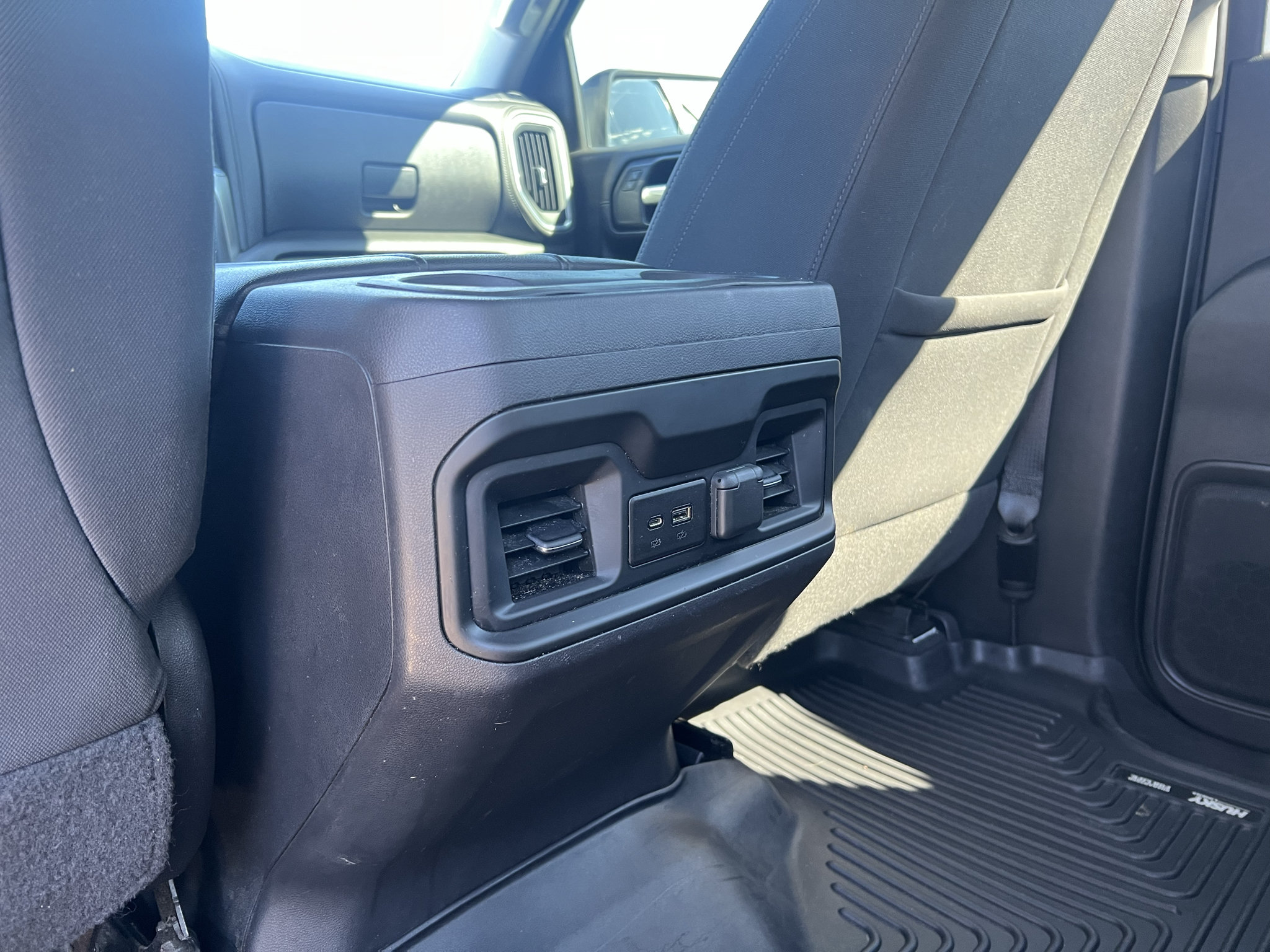 Used 2021 Chevrolet Silverado 1500 LT Trail Boss w/ Convenience Package II AWD/4WD image 18