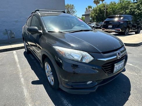Used 2016 Honda HR-V EX-L image 2