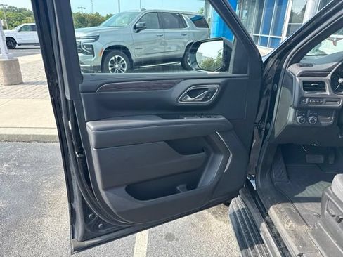 Used 2021 Chevrolet Tahoe LS AWD/4WD image 16