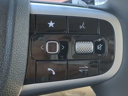 New 2026 Genesis GV70 2.5T Advanced image 25