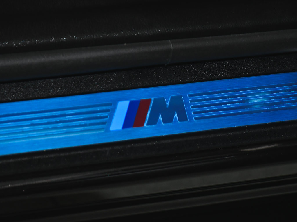 Used 2025 BMW X4 M40i w/ Premium Package AWD/4WD image 14