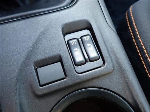 Used 2021 Subaru Crosstrek 2.0i Premium image 15