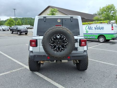 Used 2023 Jeep Wrangler Unlimited Rubicon 392 AWD/4WD image 6