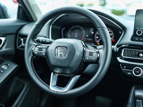 Certified 2024 Honda Civic EX-L image 19