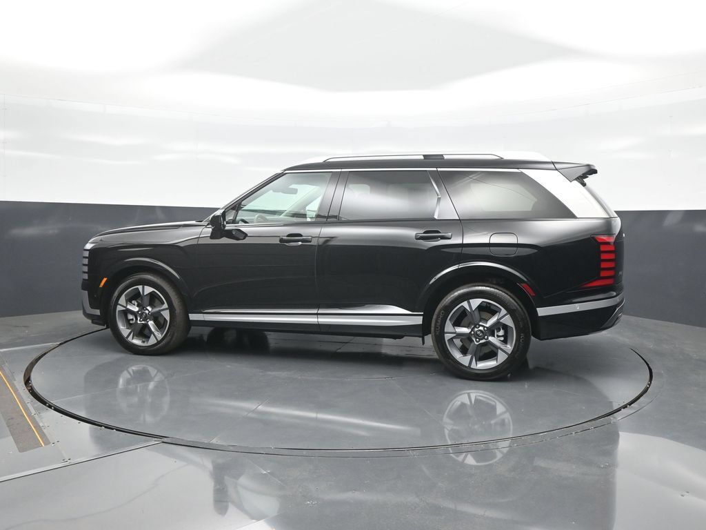 Used 2026 Hyundai Palisade Limited AWD/4WD image 4