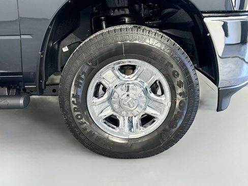 New 2026 RAM 3500 Tradesman AWD/4WD image 16