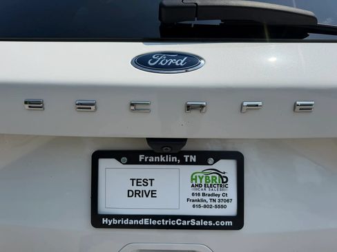 Used 2020 Ford Escape SE Sport AWD/4WD image 2