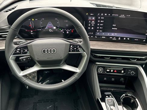 New 2025 Audi Q5 Premium image 13