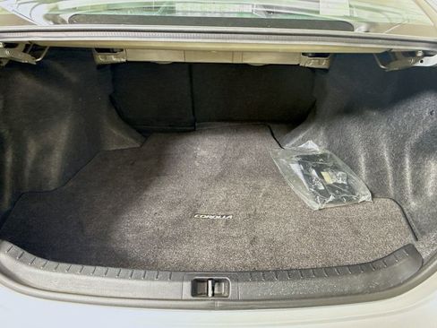 Certified 2017 Toyota Corolla XLE FWD image 24