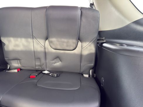 Certified 2024 Nissan Armada SL w/ Captain's Chairs Package image 35