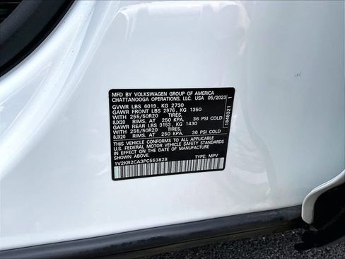 Used 2023 Volkswagen Atlas SE w/ Panoramic Sunroof Package AWD/4WD image 35