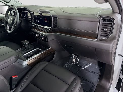 New 2026 GMC Sierra 1500 Elevation w/ Elevation Premium Package image 31