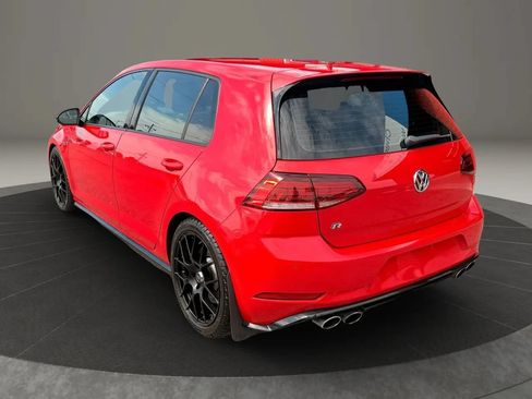 Used 2018 Volkswagen Golf 4-Door AWD/4WD image 6