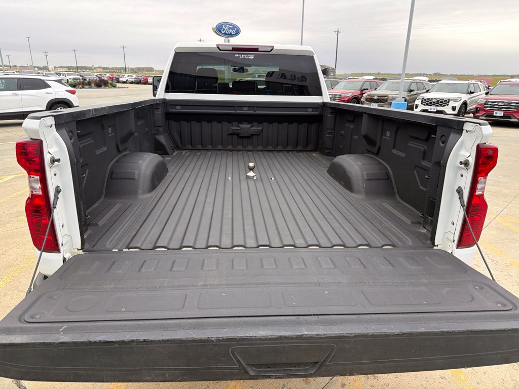 Used 2021 Chevrolet Silverado 3500 LT w/ Convenience Package AWD/4WD image 7