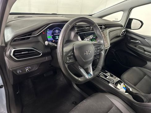 Used 2023 Chevrolet Bolt LT w/ Infotainment Package image 13