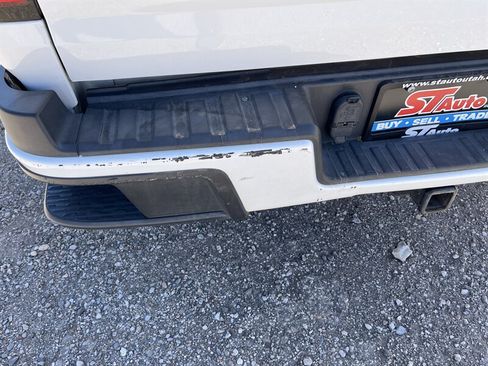 Used 2020 Chevrolet Colorado LT w/ LT Convenience Package AWD/4WD image 8