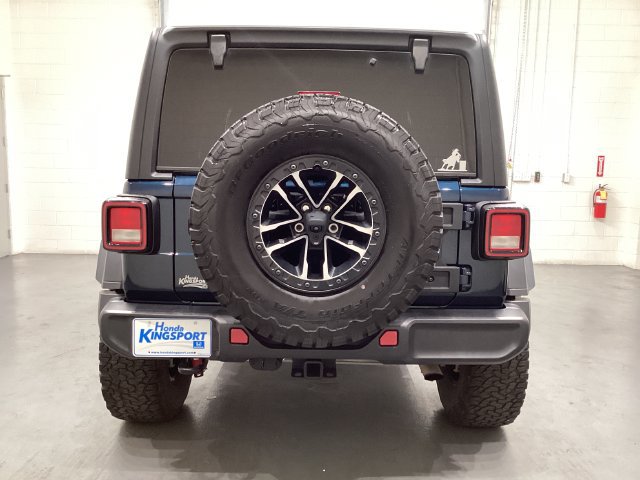 Used 2025 Jeep Wrangler Unlimited Sport AWD/4WD image 6