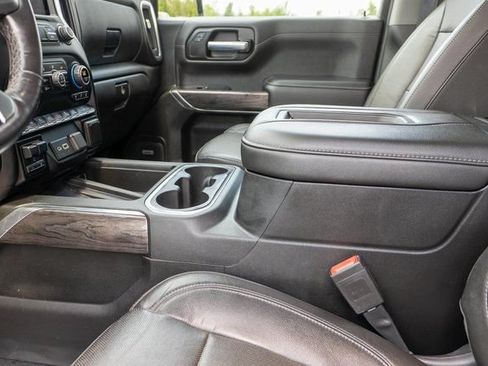 Used 2020 Chevrolet Silverado 1500 LTZ w/ LTZ Premium Package AWD/4WD image 21