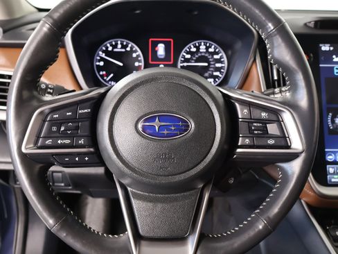 Used 2024 Subaru Outback Touring XT AWD/4WD image 3