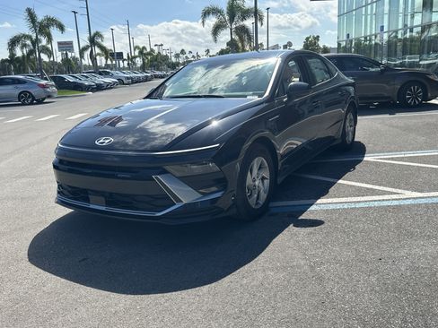 New 2026 Hyundai Sonata SEL image 2