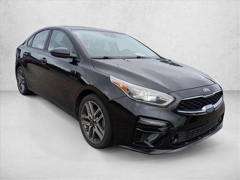 Used 2019 Kia Forte S w/ S Premium Package FWD image 3