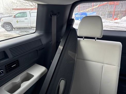 Certified 2025 Hyundai Santa Fe SEL image 21