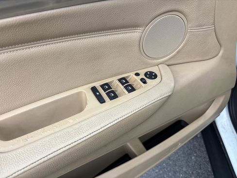 Used 2009 BMW X5 xDrive30i image 18