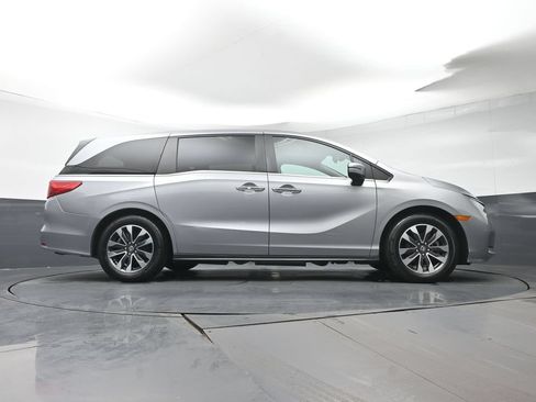 Certified 2023 Honda Odyssey EX-L image 40
