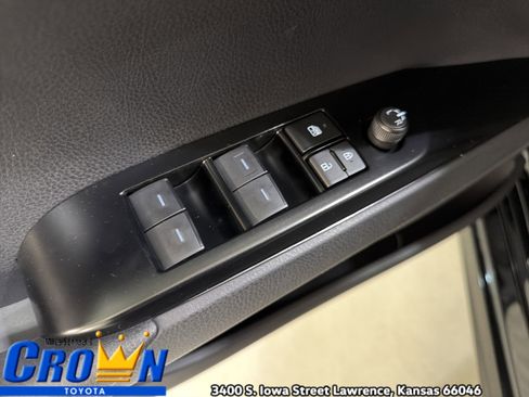 New 2026 Toyota Camry SE AWD/4WD image 18