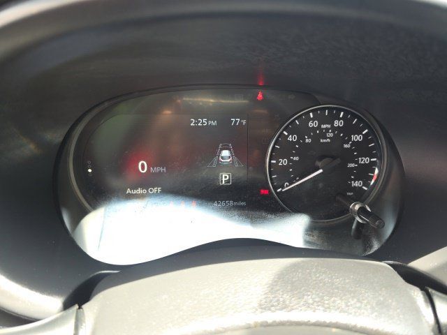 Used 2023 Nissan Kicks SR FWD image 18