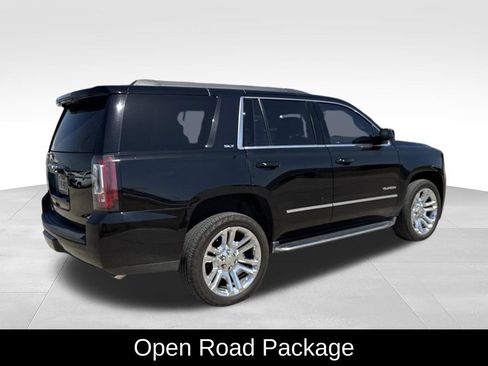 Used 2018 GMC Yukon SLT w/ Premium Edition RWD image 3