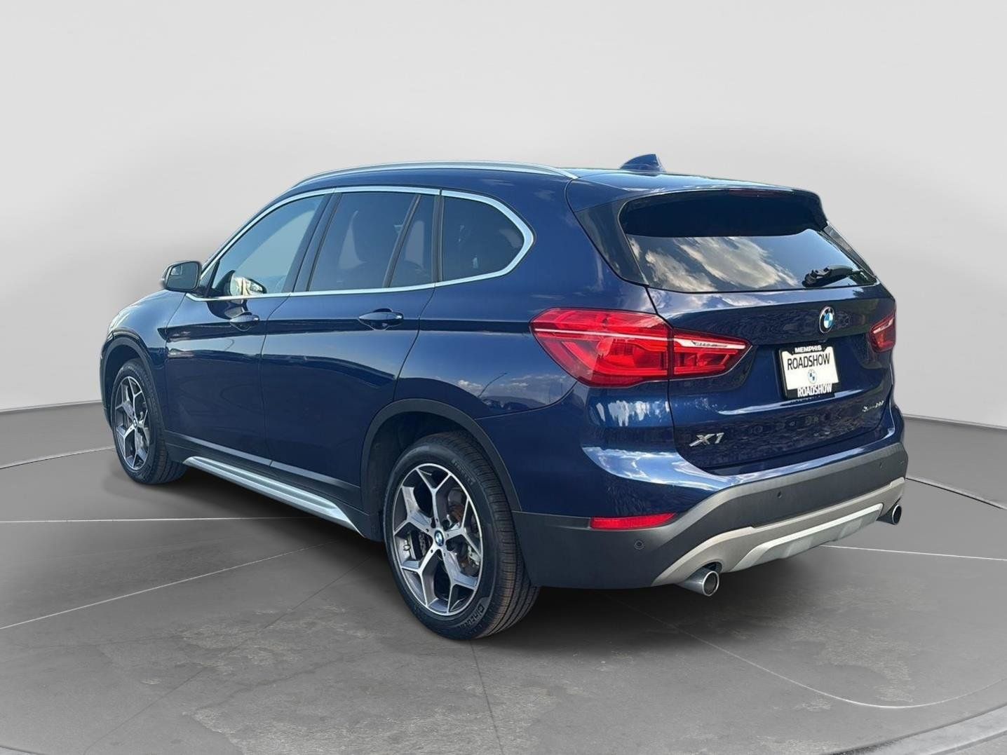 Used 2019 BMW X1 sDrive28i w/ Convenience Package FWD image 11