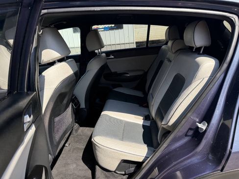 Used 2018 Kia Sportage EX w/ EX Sport Appearance Package AWD/4WD image 10