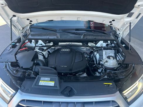 Used 2018 Audi Q5 2.0T Premium w/ Convenience Package AWD/4WD image 29