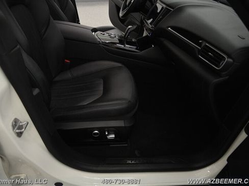 Used 2022 Maserati Levante Modena image 20