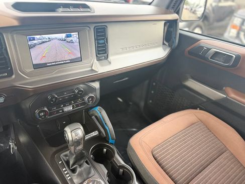 Used 2023 Ford Bronco Outer Banks AWD/4WD image 19