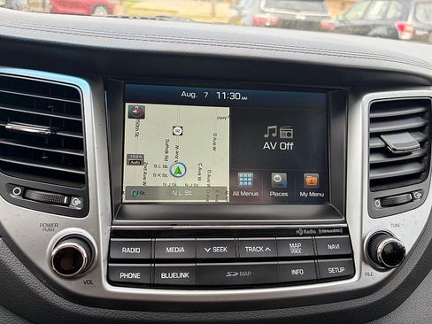 Used 2016 Hyundai Tucson Limited AWD/4WD image 9