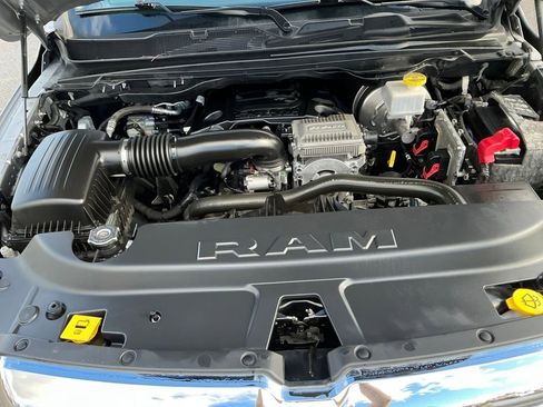 Used 2019 RAM 1500 Laramie image 22