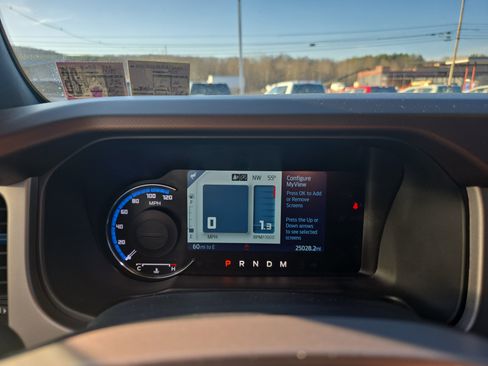 Used 2023 Ford Bronco Outer Banks image 23