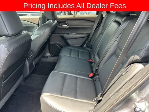Used 2021 Nissan Rogue SV w/ Premium Package FWD image 13