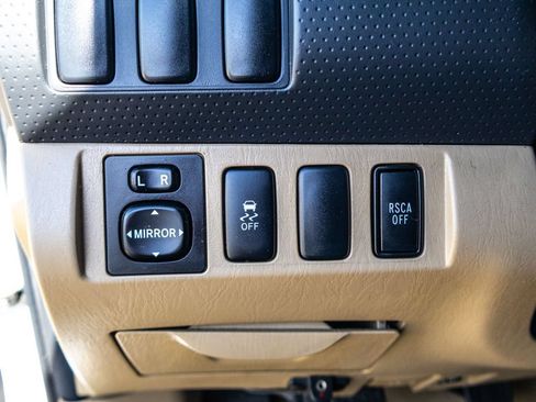 Used 2010 Toyota Tacoma 2WD Access Cab image 40